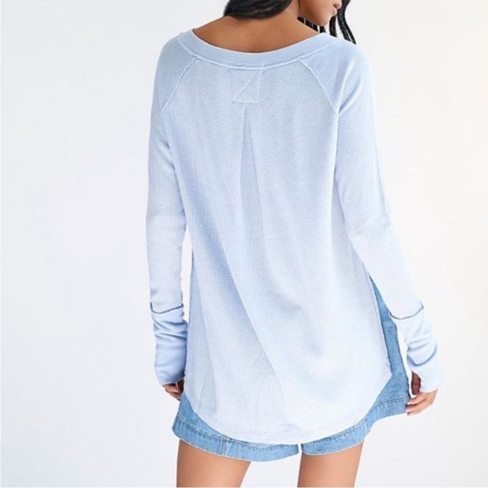 Free People Snowy Thermal Top winter holiday rain Blue thumb holes shirt slit s